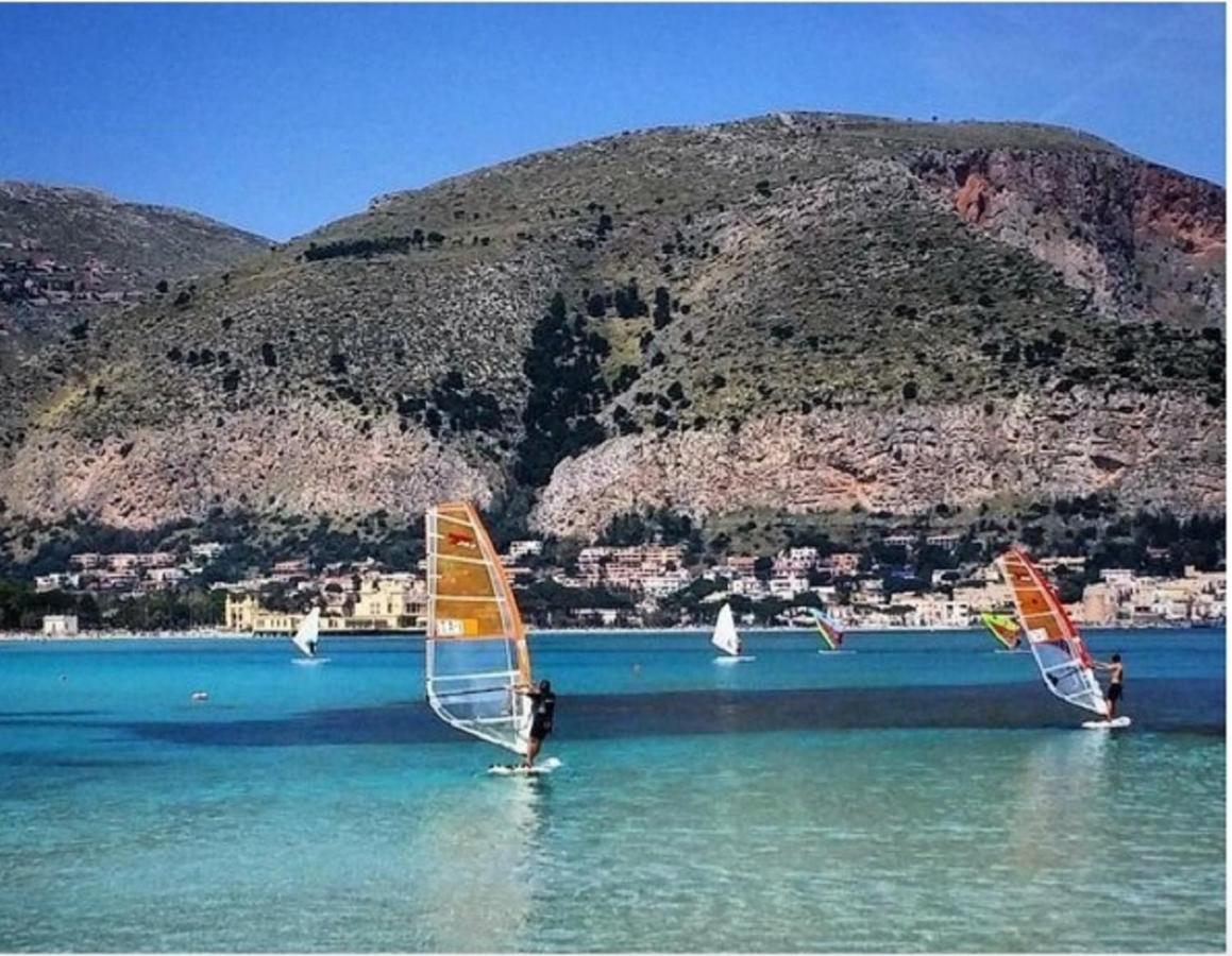 Villa Coral Mondello パレルモ エクステリア 写真