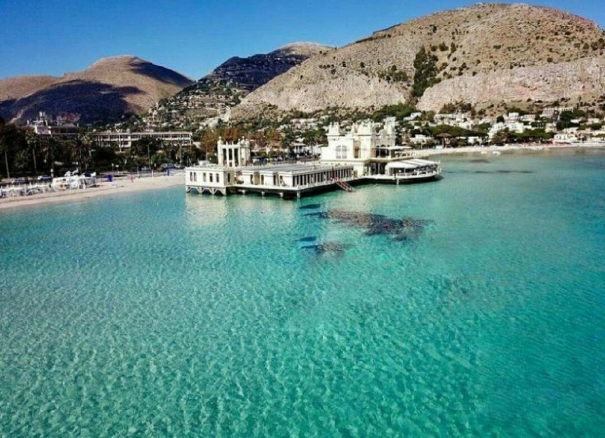 Villa Coral Mondello パレルモ エクステリア 写真