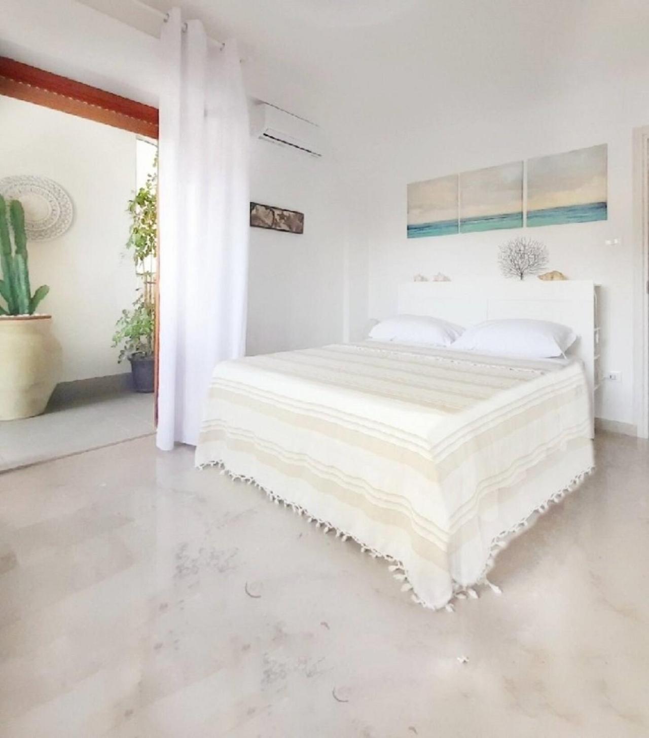 Villa Coral Mondello パレルモ エクステリア 写真
