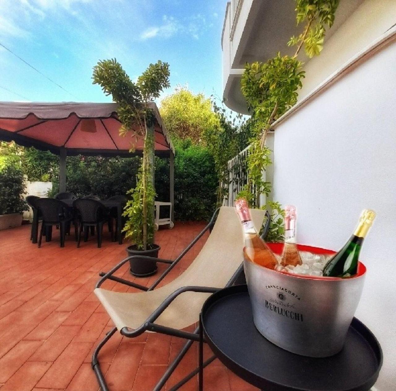 Villa Coral Mondello パレルモ エクステリア 写真